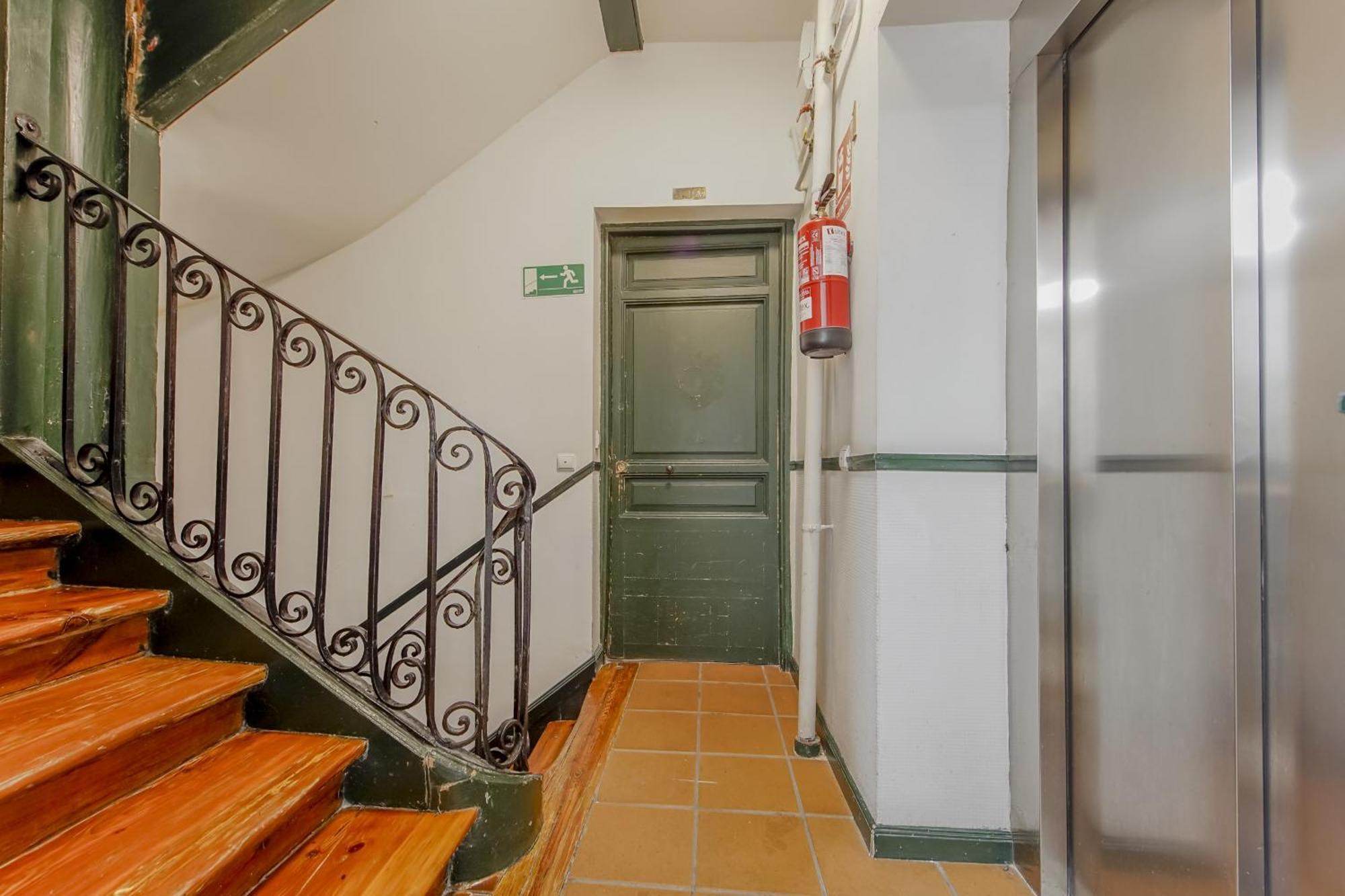 Modern Apt Para 6Pax En La Plaza De Tirso-Centro E1 Madrid Bagian luar foto